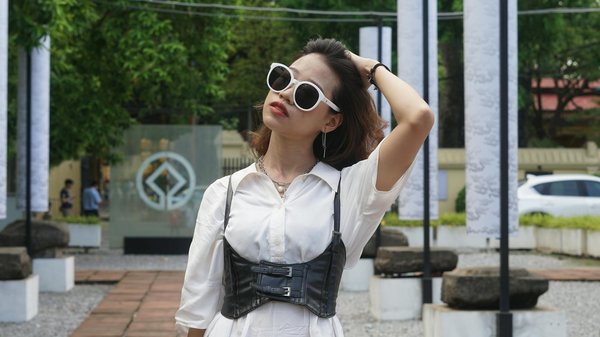 Essential Footwear Choices for the Dynamic UK Woman on the Go